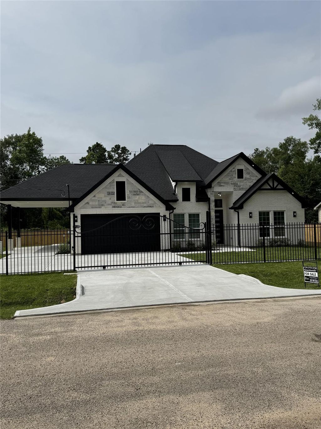 Photo of 24308 Jane Avenue, Porter, TX 77365 (MLS # 48568742)