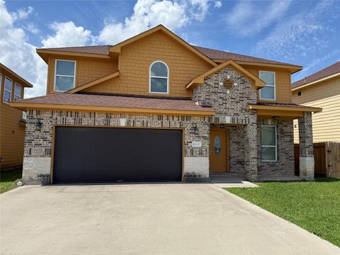 Photo of 11134 Beverley Park St St, Sugar Land, TX 77498 (MLS # 13087994)