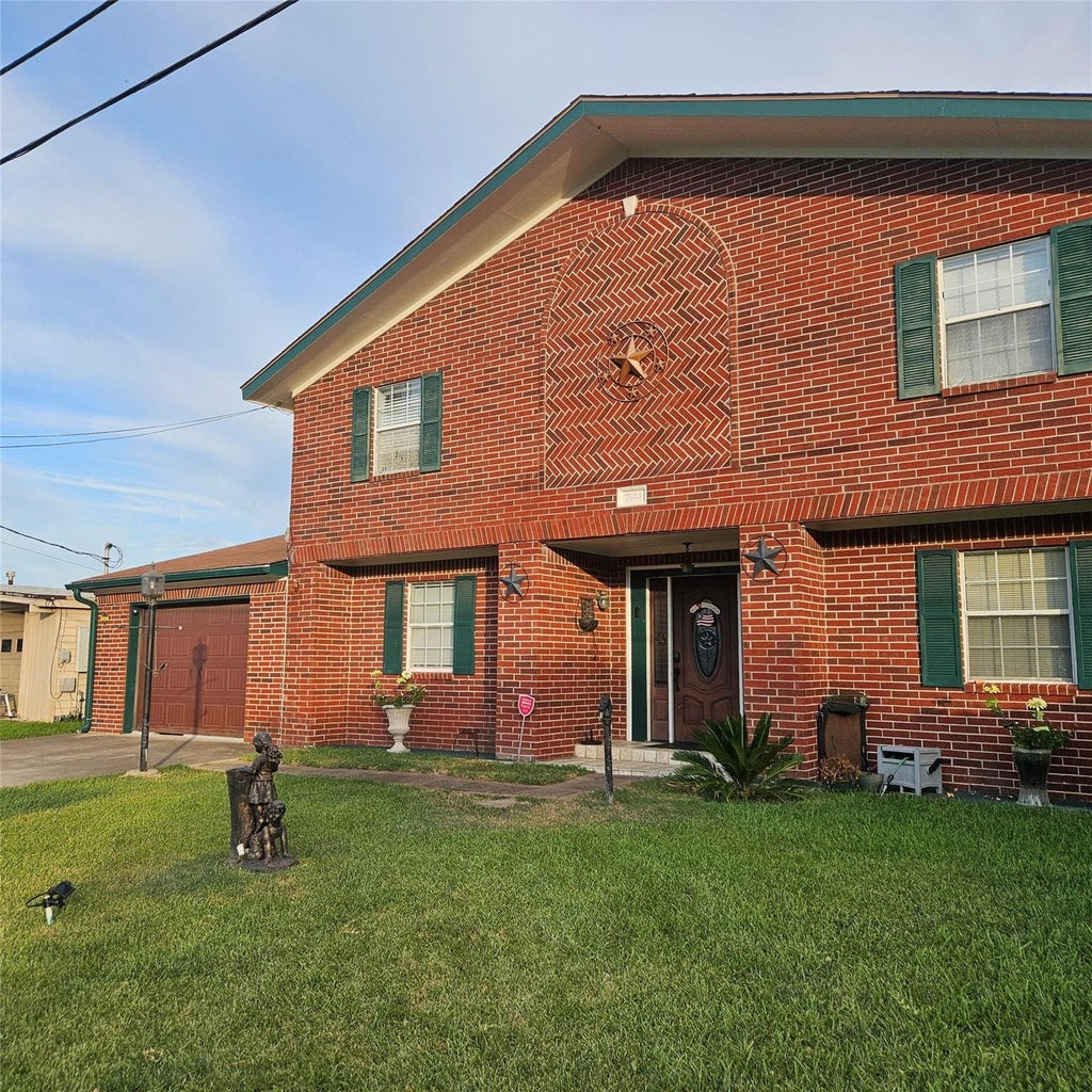 Photo of 7914 Ocean Drive, Beach City, TX 77523 (MLS # 92604563)