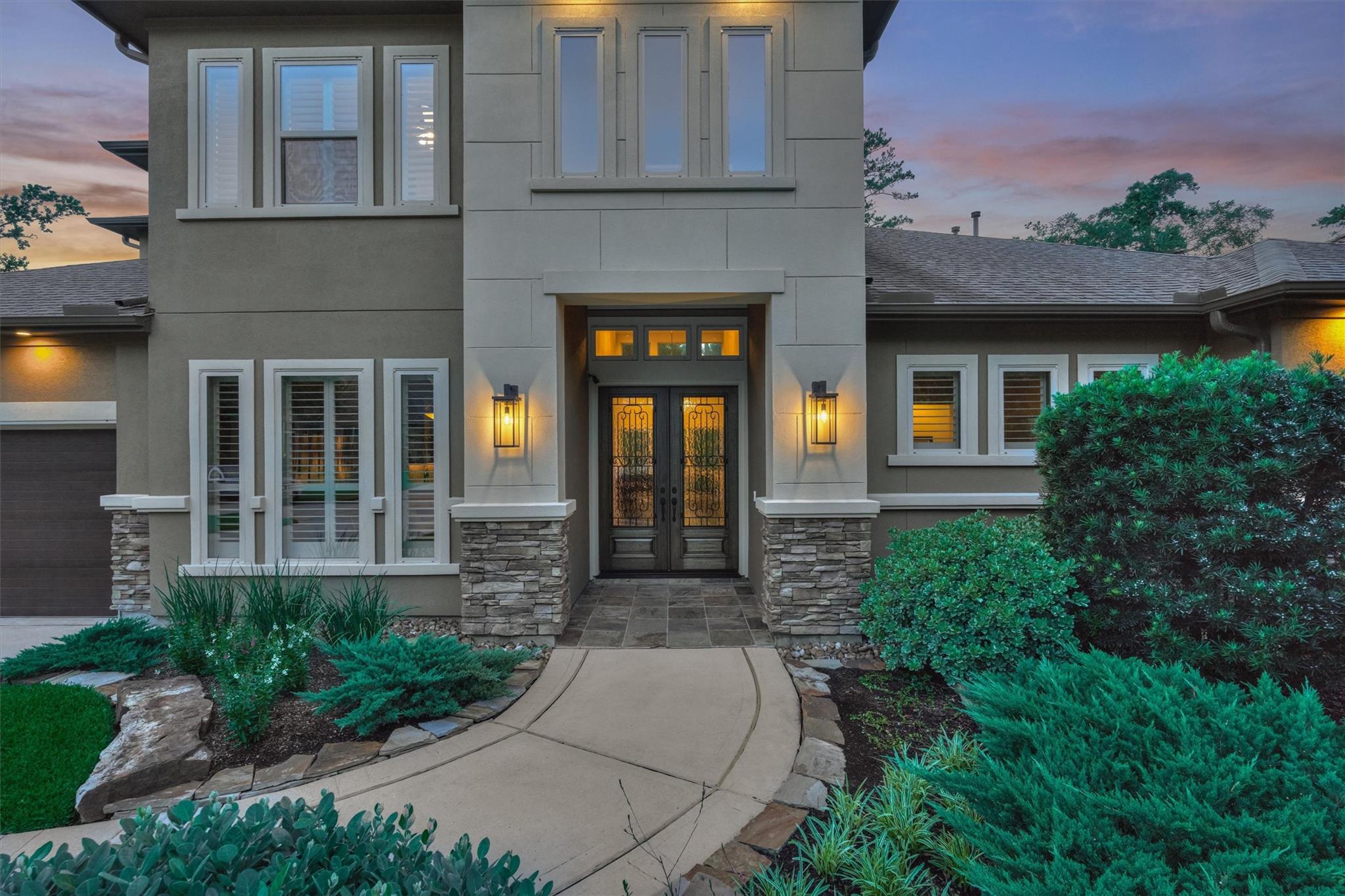 35 Pondera Point Drive