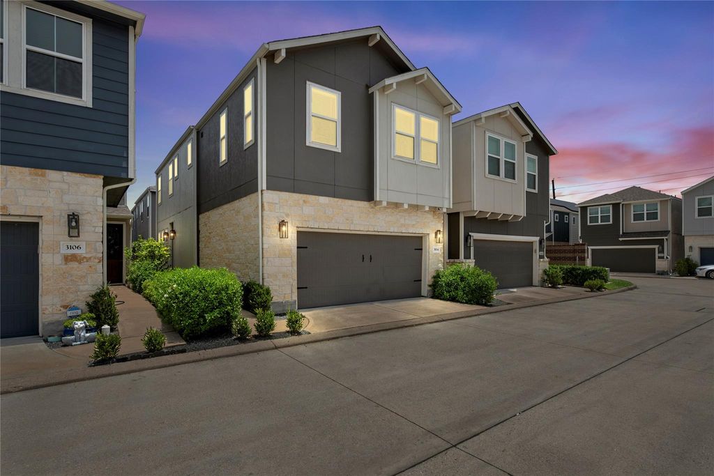Photo of 3104 Planters Peak Drive, Houston, TX 77080 (MLS # 15634621)