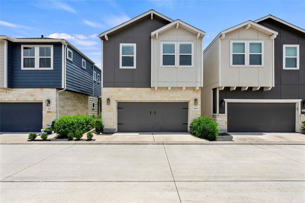 Photo of 3104 Planters Peak Drive, Houston, TX 77080 (MLS # 15634621)
