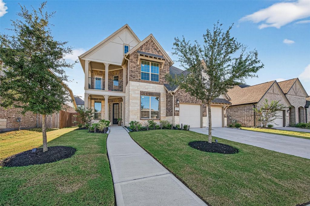 Photo of 2023 Emma Howse Lane, Richmond, TX 77469 (MLS # 64566510)