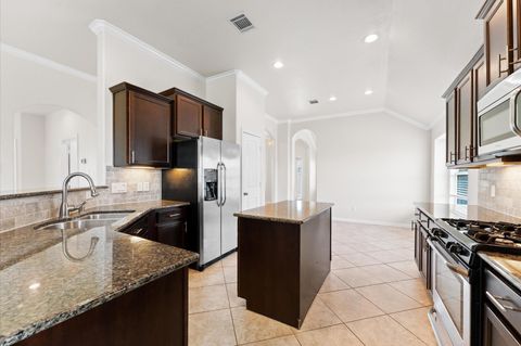 Tiny photo for 2043 Plum Rose Lane, Richmond, TX 77469 (MLS # 25437787)