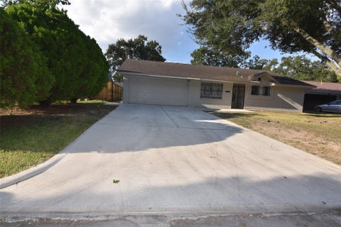 Photo of 6414 Grape Street, Houston, TX 77074 (MLS # 83128674)