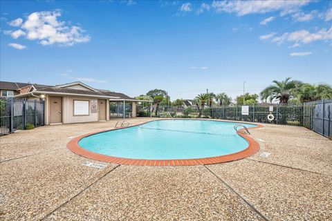 Tiny photo for 11433 Sabo Road, Houston, TX 77089 (MLS # 66219197)