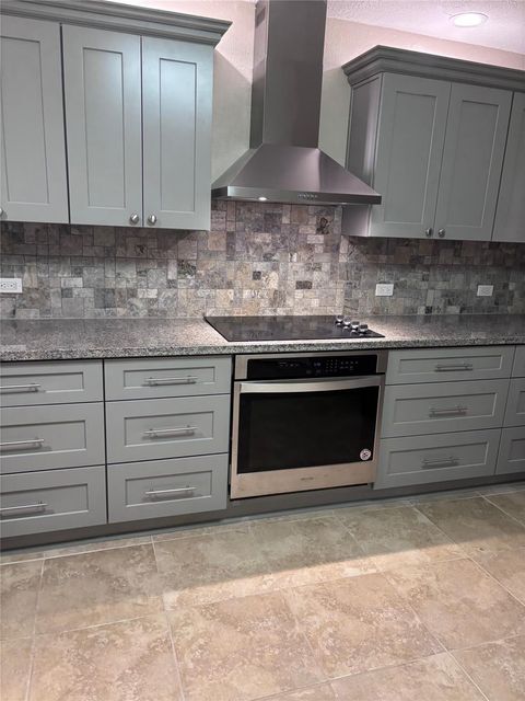 Tiny photo for 11433 Sabo Road, Houston, TX 77089 (MLS # 66219197)