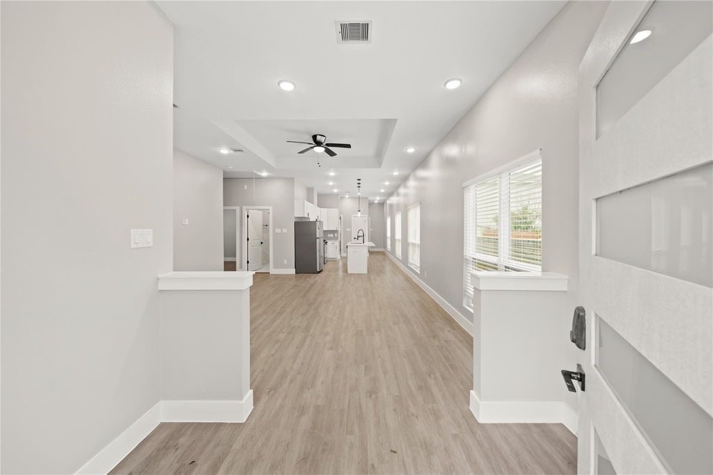 Photo of 505 Carl Street, Houston, TX 77009 (MLS # 3585971)
