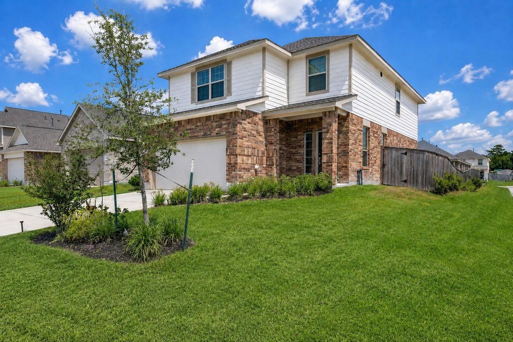 Photo of 6304 Arcadia Sound Lane, Houston, TX 77365 (MLS # 10749787)