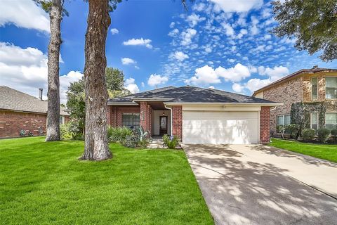 Photo of 22422 Kenlake Drive, Katy, TX 77450 (MLS # 12134334) Photo of 22422 Kenlake Drive, Katy, TX 77450 (MLS # 12134334)