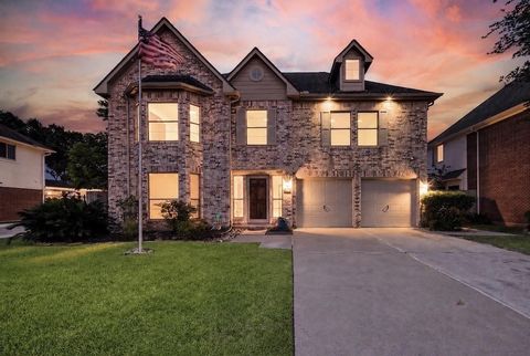 Photo of 7018 Royal Knoll Court, Pasadena, TX 77505 (MLS # 56733999)