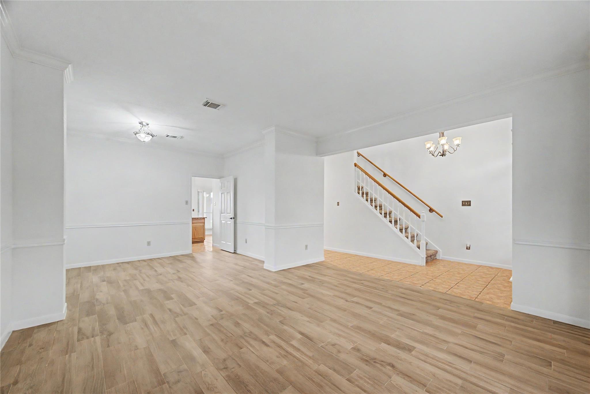 7018 Royal Knoll Court