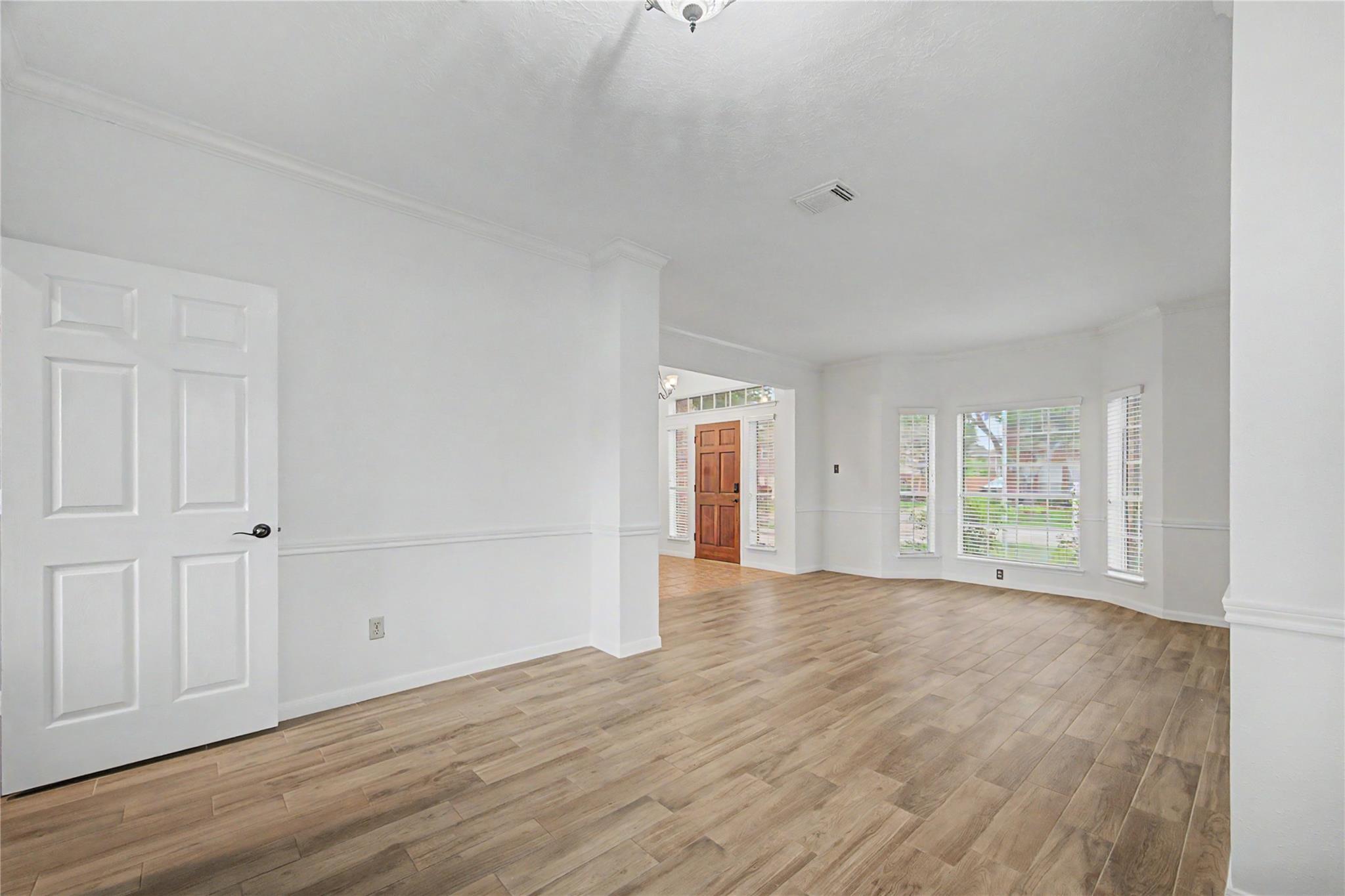 7018 Royal Knoll Court