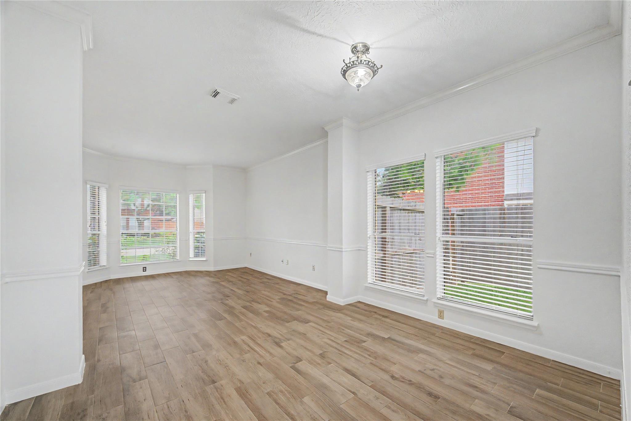 7018 Royal Knoll Court