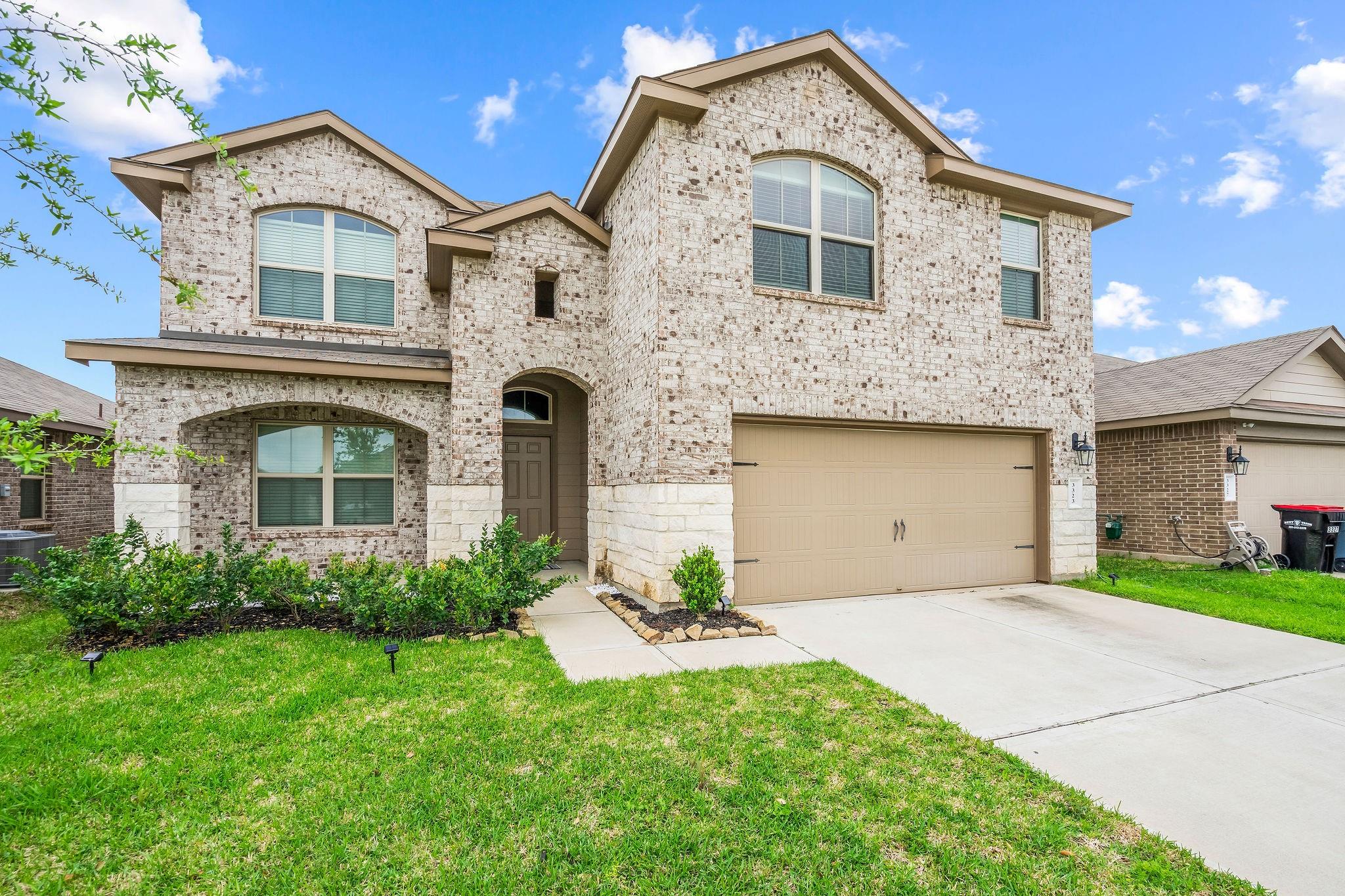 3323 Zephyr Park Lane