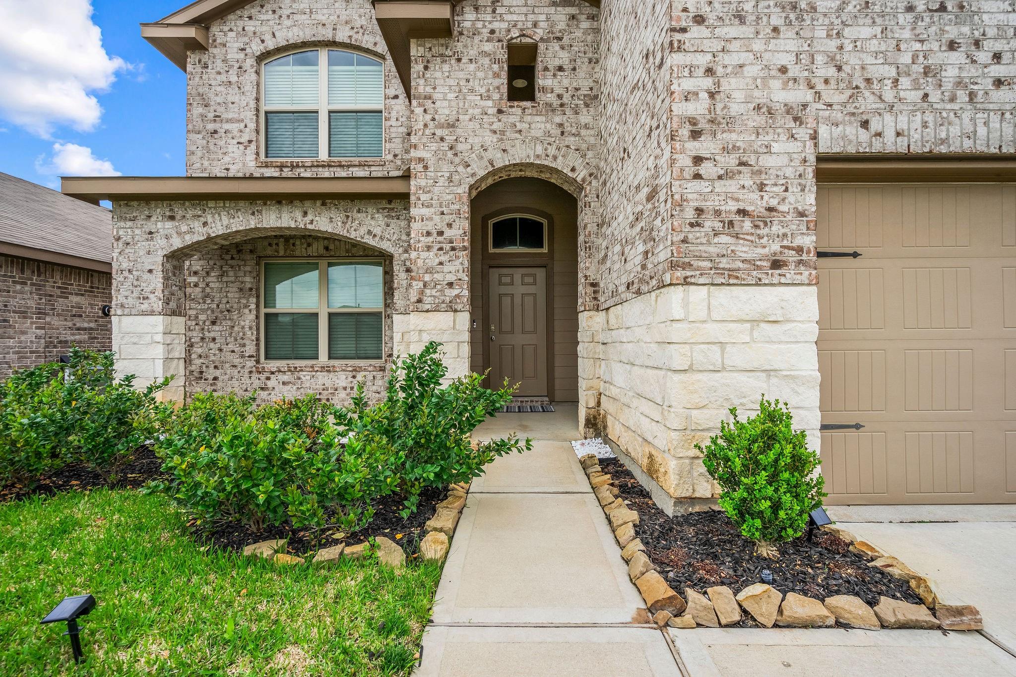 3323 Zephyr Park Lane