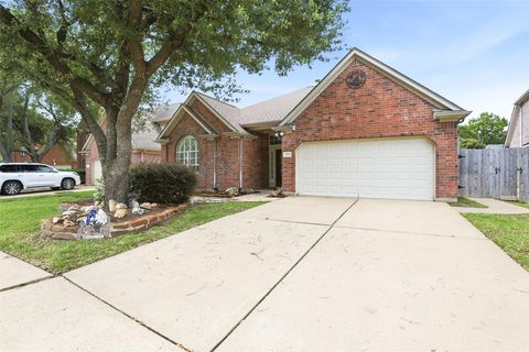Photo of 12115 Canyon Glen Drive, Houston, TX 77095 (MLS # 22349508)