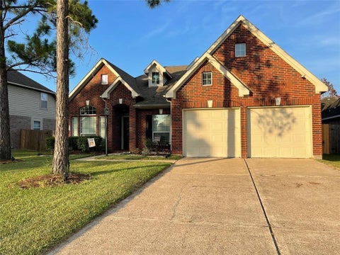 Photo of 3139 Autumnjoy Drive, Pearland, TX 77584 (MLS # 78462733)