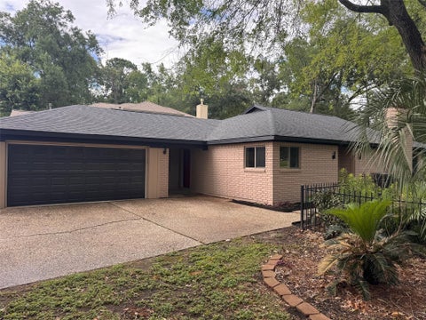 Photo of 15 Presidio Road, Montgomery, TX 77356 (MLS # 61858064)
