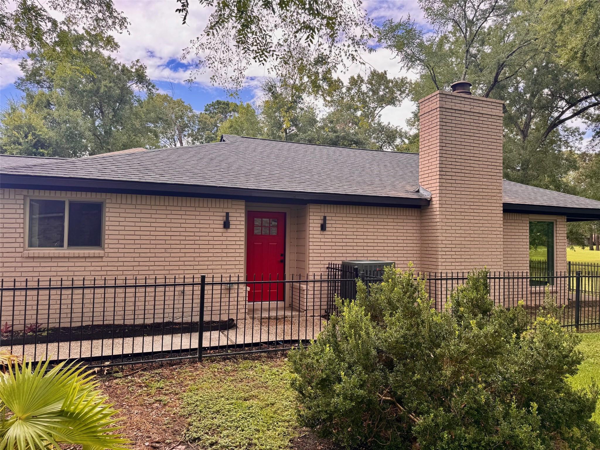 15 Presidio Road