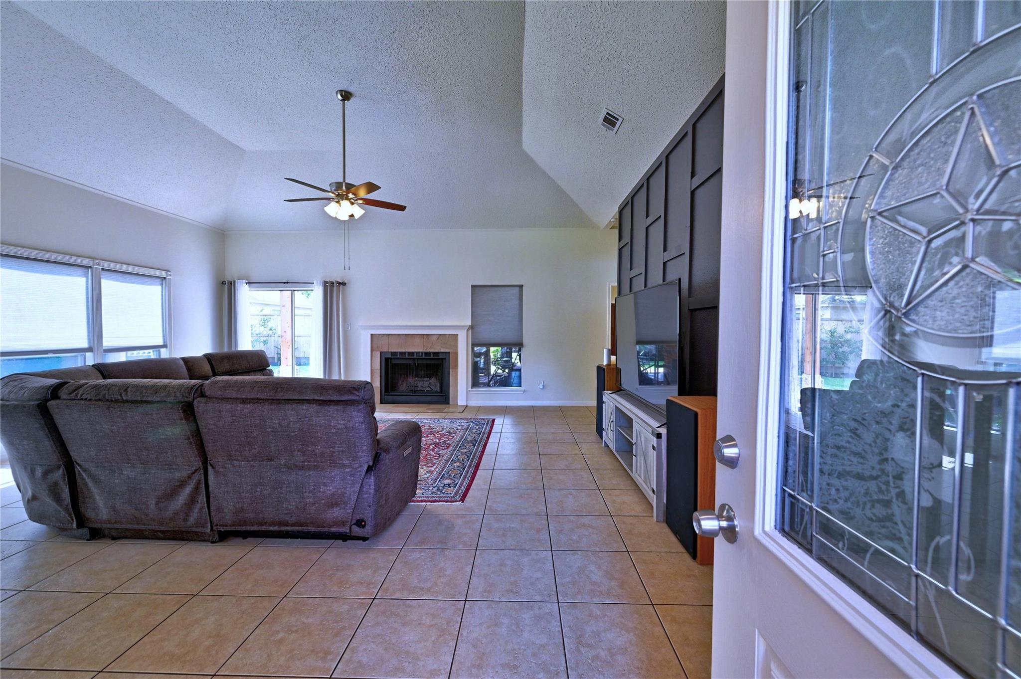 7407 Creekfield Drive