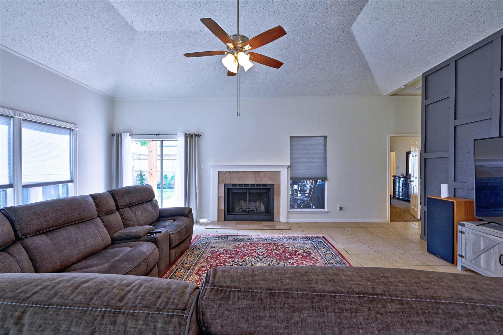 7407 Creekfield Drive