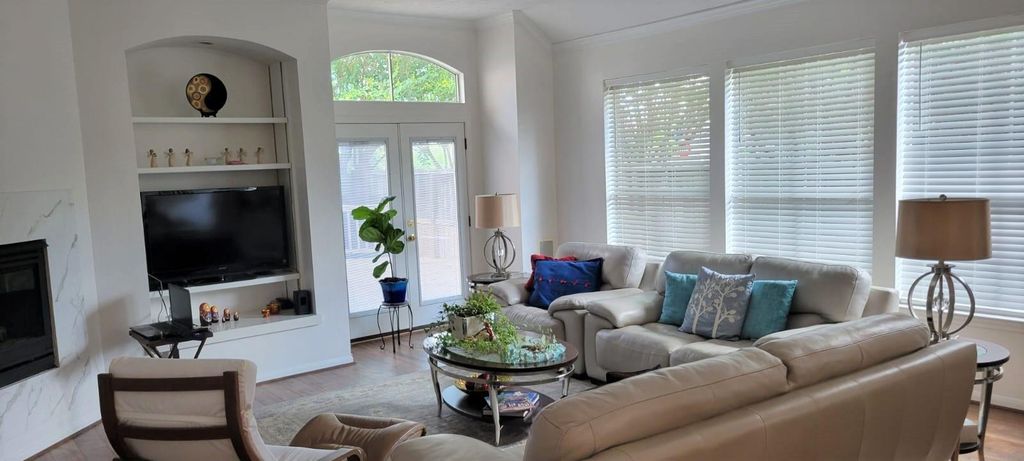 Photo of 3402 Plymouth Pointe Lane, Missouri City, TX 77459 (MLS # 52397560)