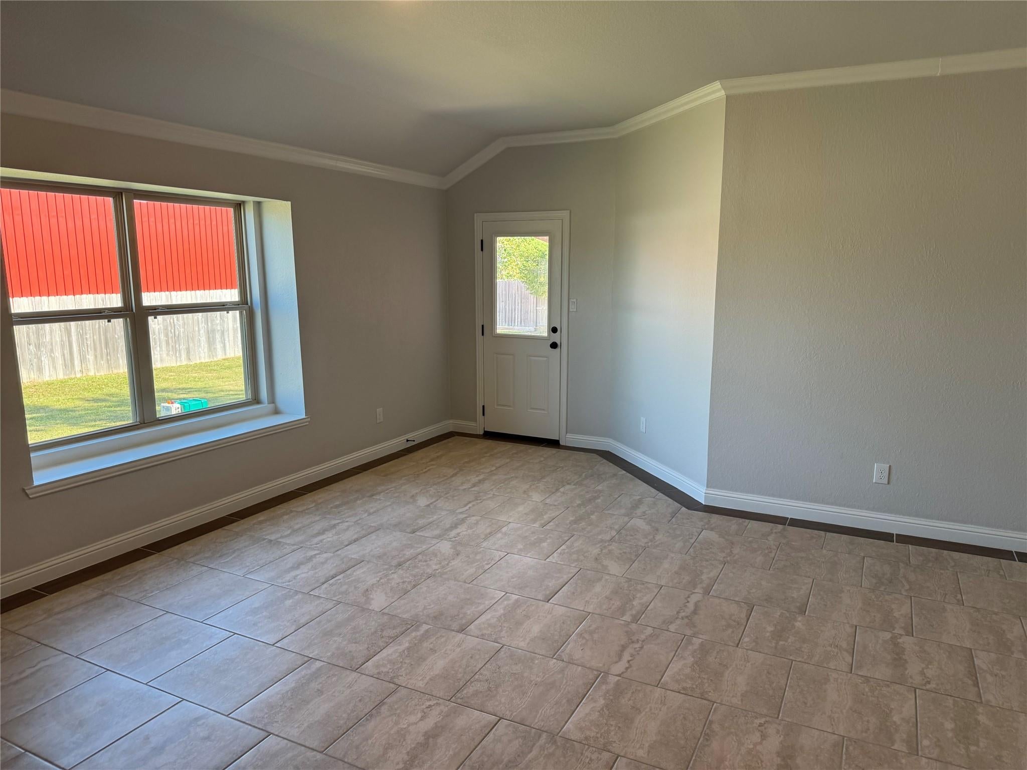 6713 Windhaven