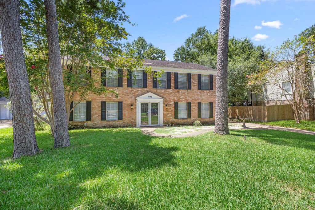 Photo of 2142 Parkdale Drive, Houston, TX 77339 (MLS # 95185880)