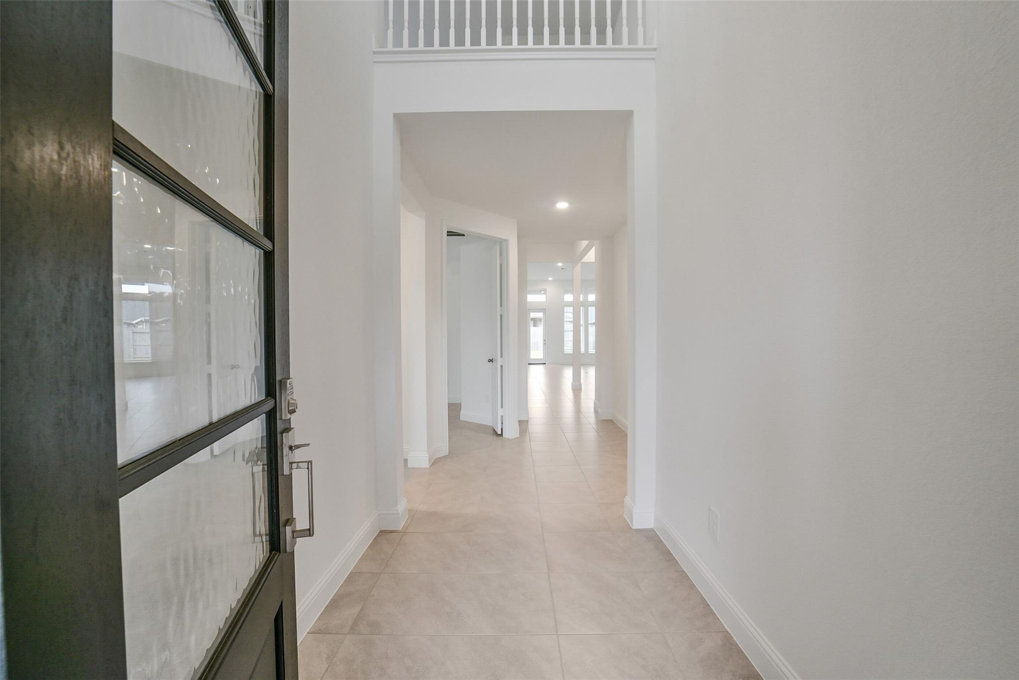 16018 Tangled Vine Lane