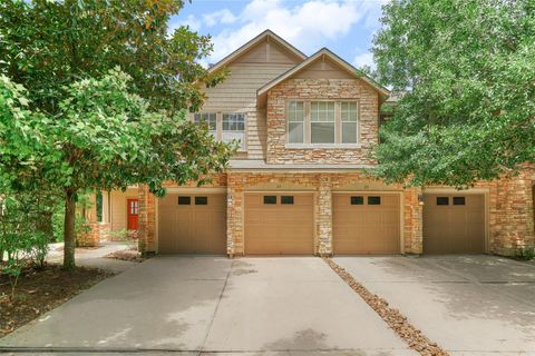Photo of 25 Scarlet Woods Court, The Woodlands, TX 77380 (MLS # 37426537)