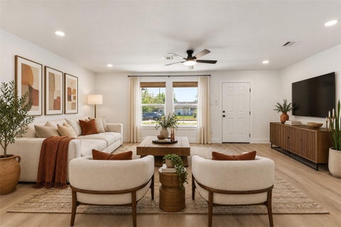 Photo of 5711 Thrush Drive, Houston, TX 77033 (MLS # 39947093)