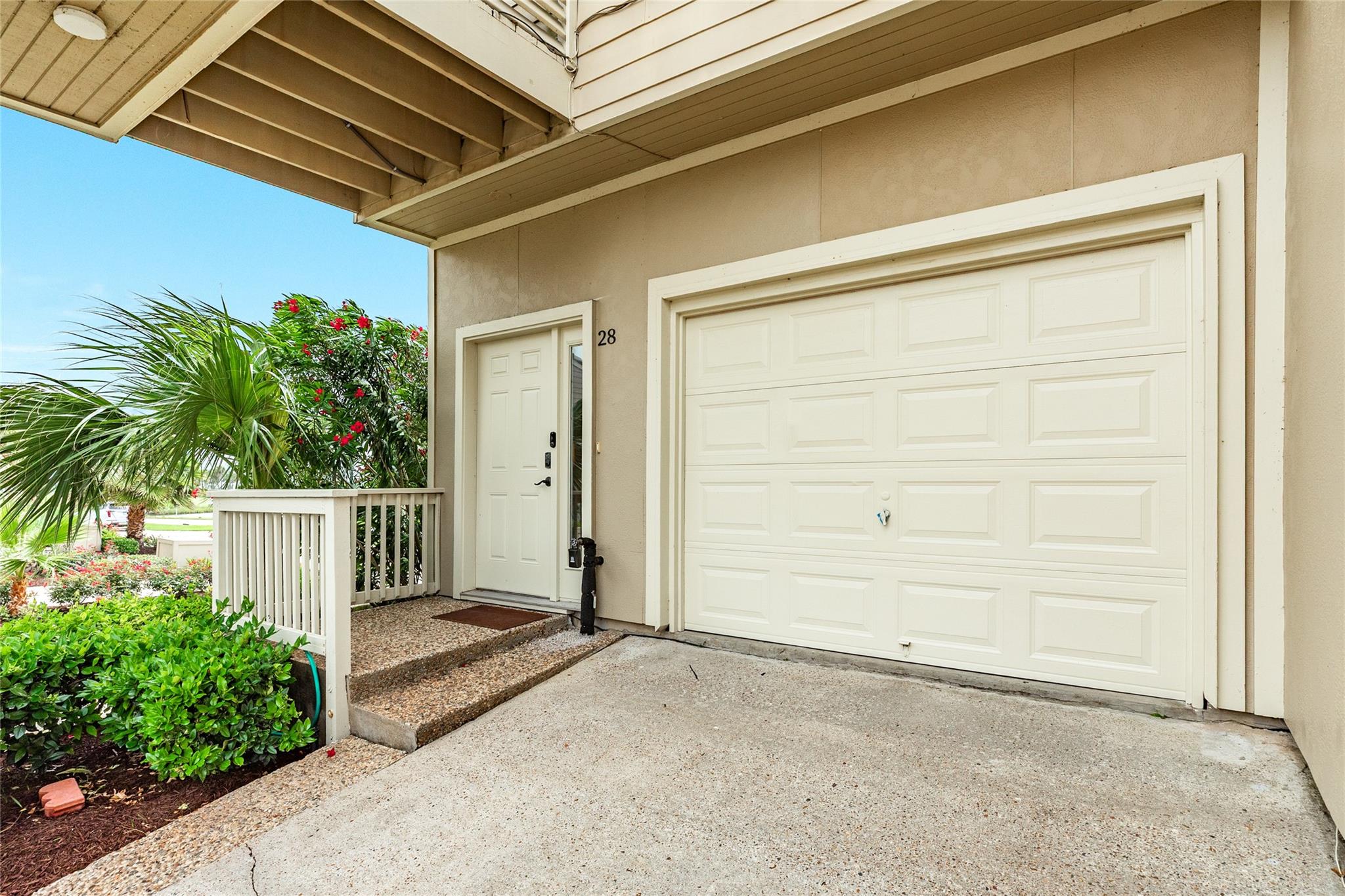 28 Dana Drive
