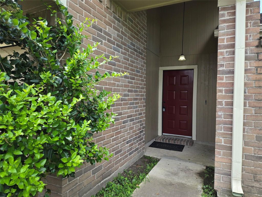 Photo of 24015 Farm Hill Road, Spring, TX 77373 (MLS # 46426889)