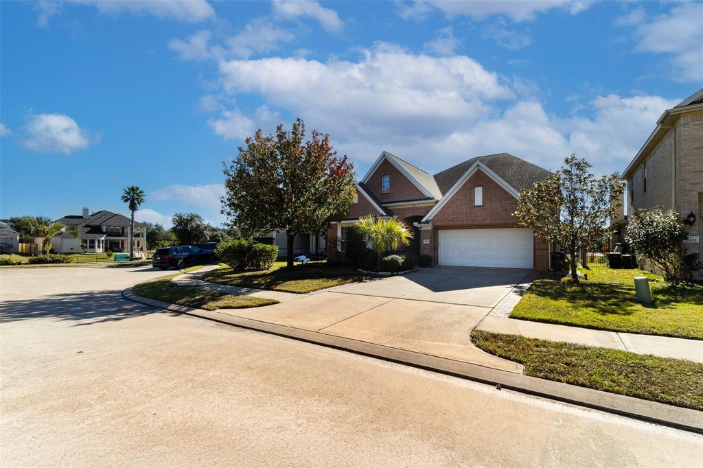 Photo of 18007 Dunoon Bay Point Ct Court, Cypress, TX 77429 (MLS # 25617174)