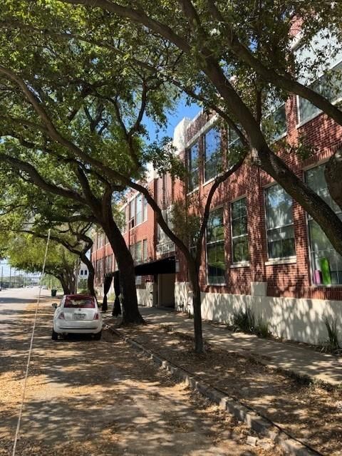 Photo of 1312 Live Oak Street #101, Houston, TX 77003 (MLS # 64032605)