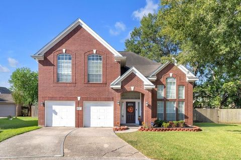 Photo of 230 Shekel Lane, Houston, TX 77015 (MLS # 18097243)