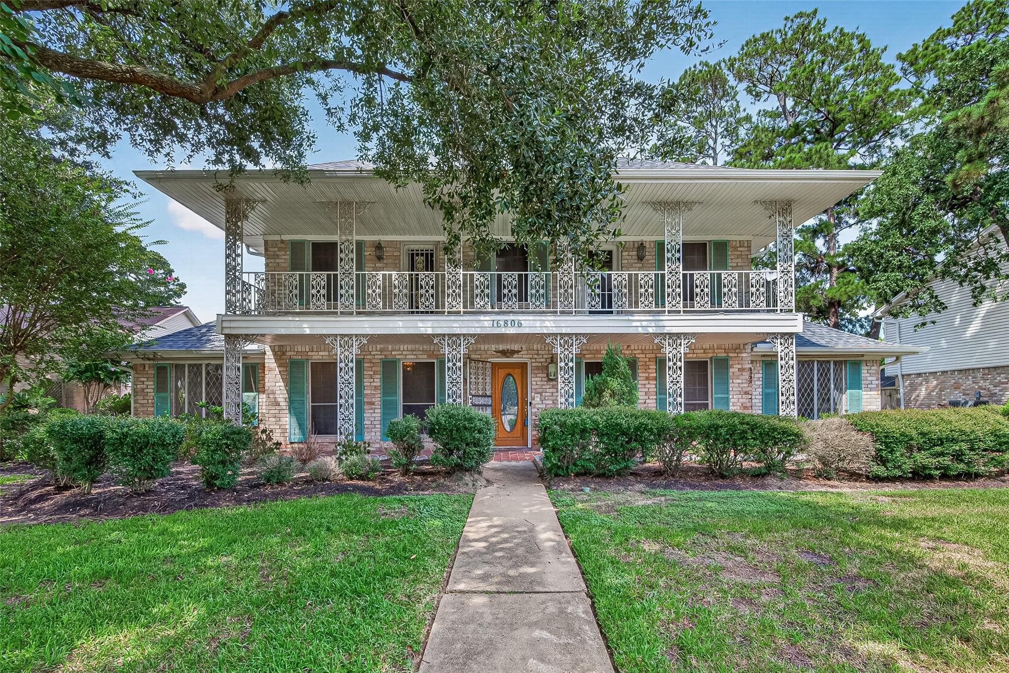 16806 Deep Pines Drive