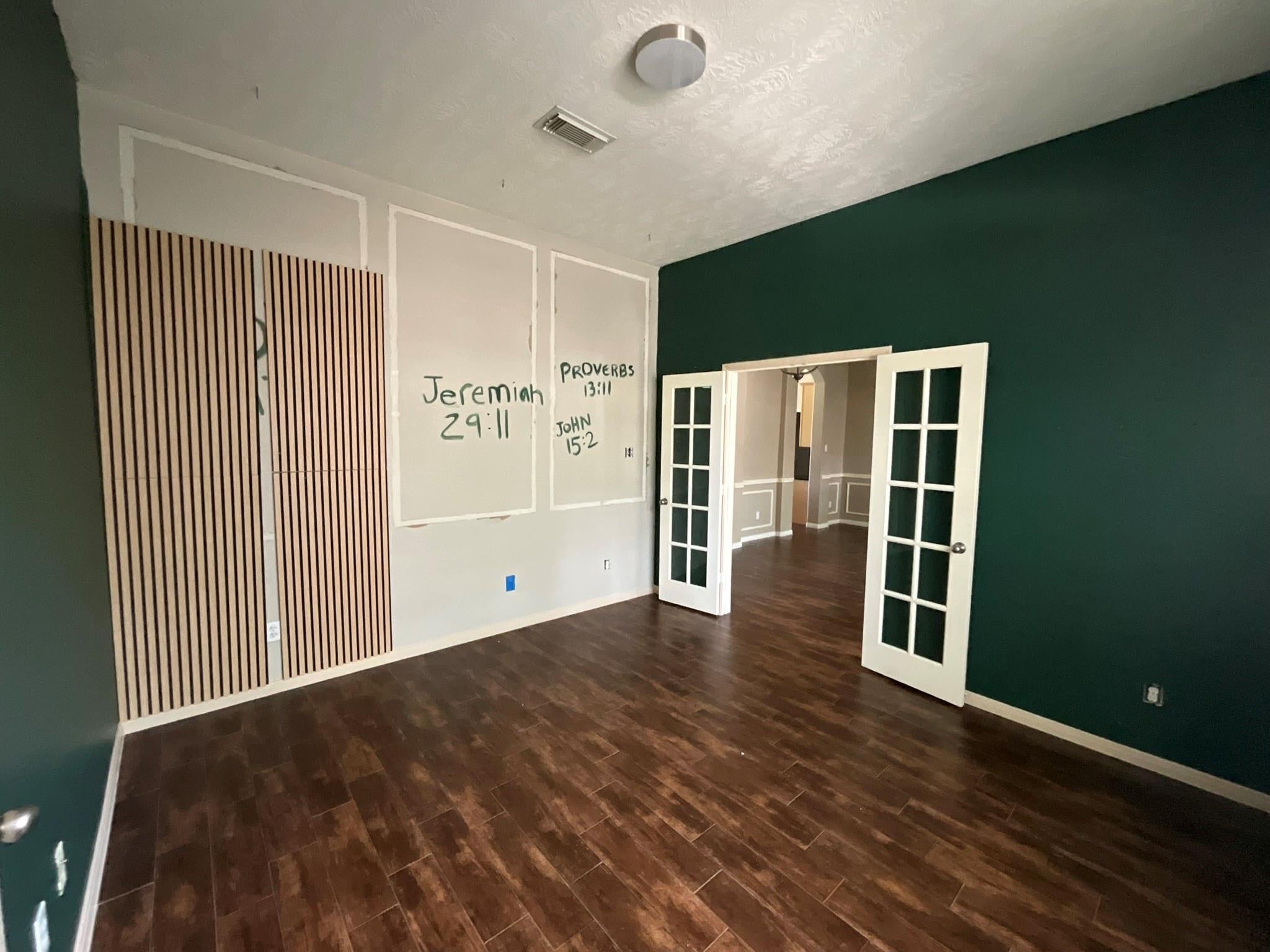1214 Longdraw Drive