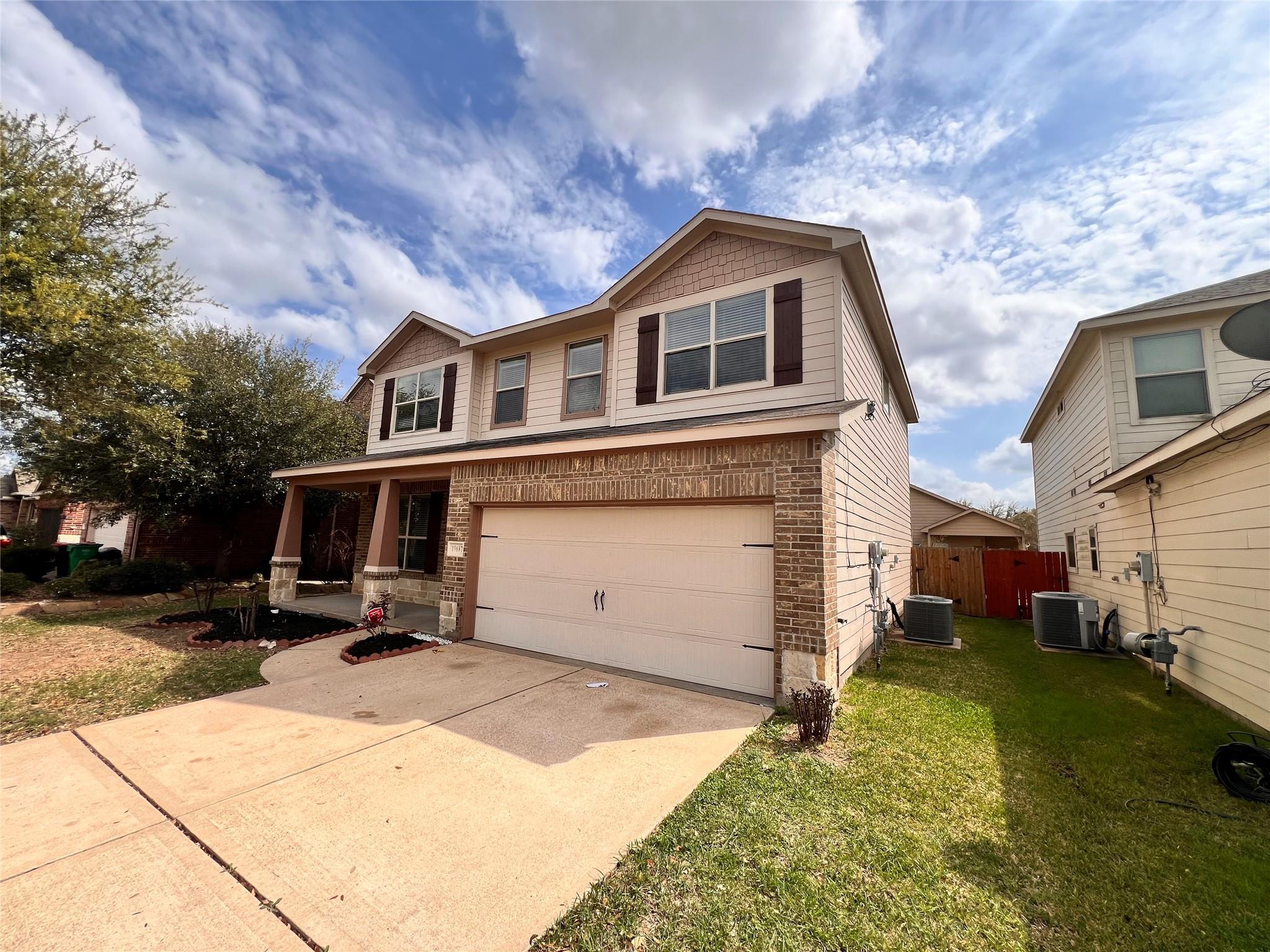 19687 Little Pine Lane
