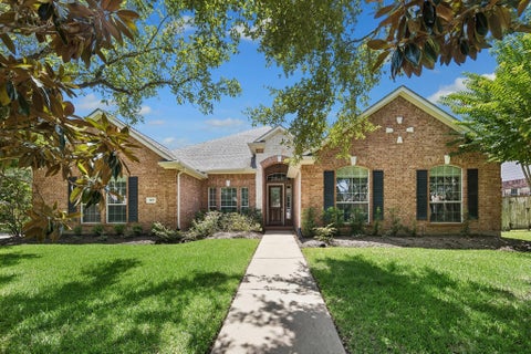 Photo of 1007 Longdraw Drive, Katy, TX 77494 (MLS # 21549180)