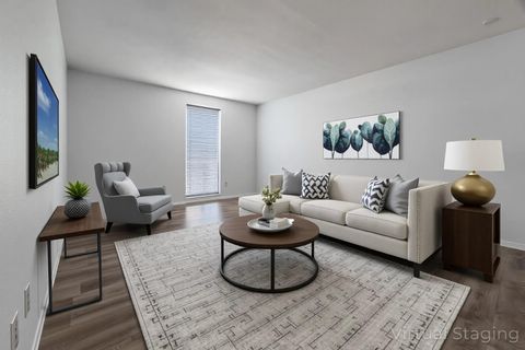 Photo of 4645 Wild Indigo Street #382, Houston, TX 77027 (MLS # 35279543)