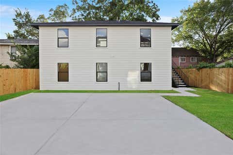 Photo of 310 Delmar Street St #D, Houston, TX 77011 (MLS # 76634650)