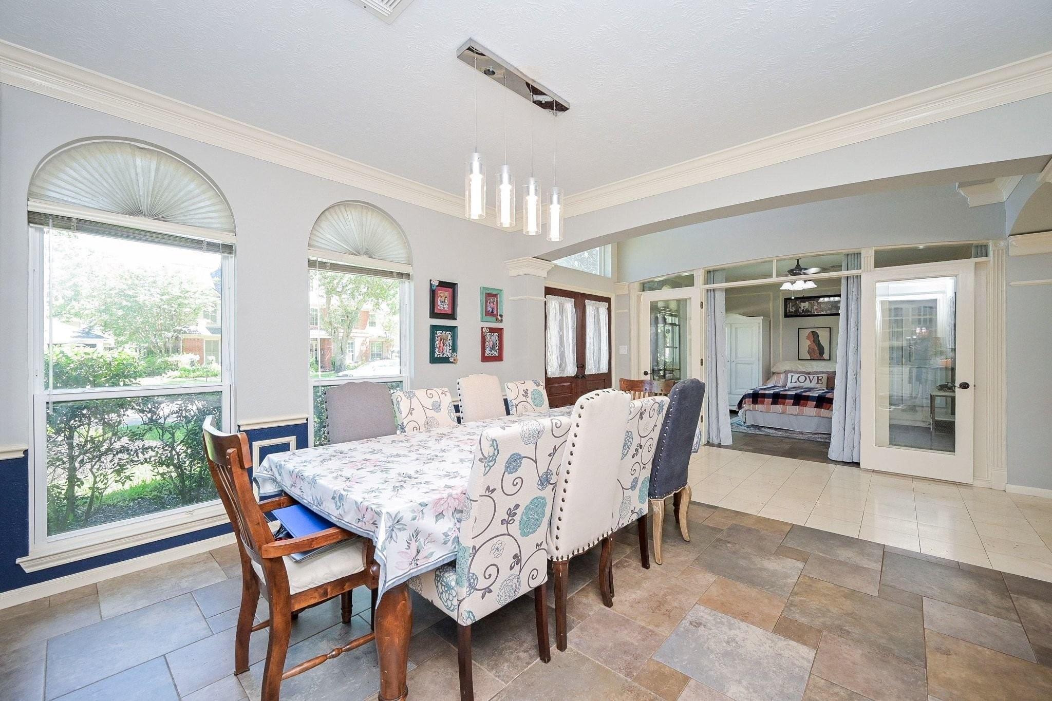 4306 Island Hills Drive