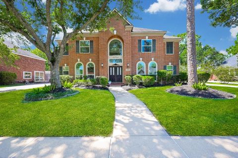 Photo of 4306 Island Hills Drive, Pasadena, TX 77059 (MLS # 90181674)