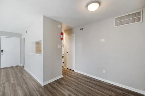 Photo of 11715 S Glen Drive #808-1, Houston, TX 77099 (MLS # 82152676)