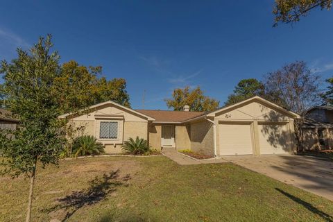 Photo of 9806 Cane Creek Drive, Houston, TX 77070 (MLS # 74257364)