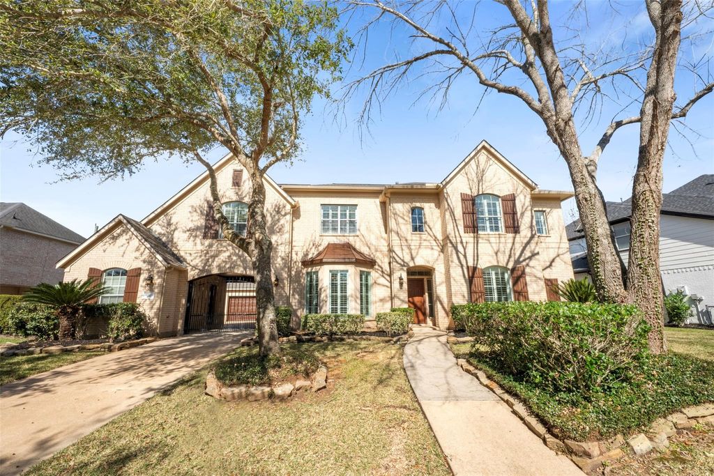 Photo of 9227 Hummingbird Lane, Missouri City, TX 77459 (MLS # 86294229)