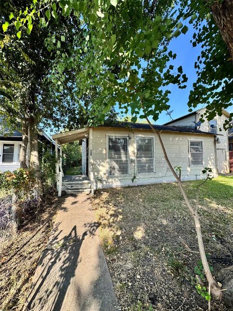 Photo of 125 Hagerman Street, Houston, TX 77011 (MLS # 68535846) Photo of 125 Hagerman Street, Houston, TX 77011 (MLS # 68535846)