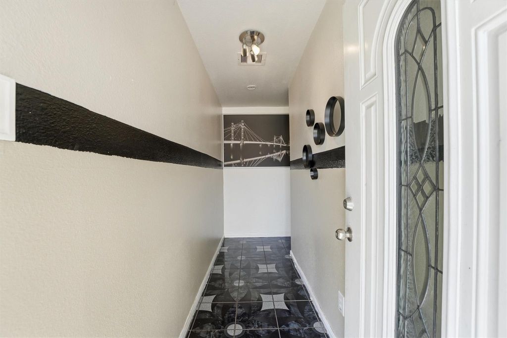 Photo of 527 Solomon Lane, Brookshire, TX 77423 (MLS # 36437979)